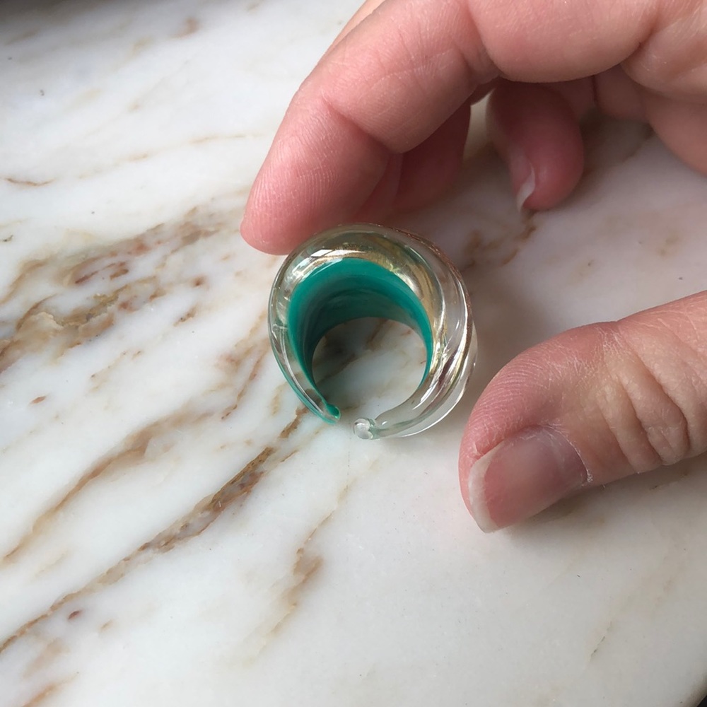 Like new- Murano glass ring - Picture 2 of 7
